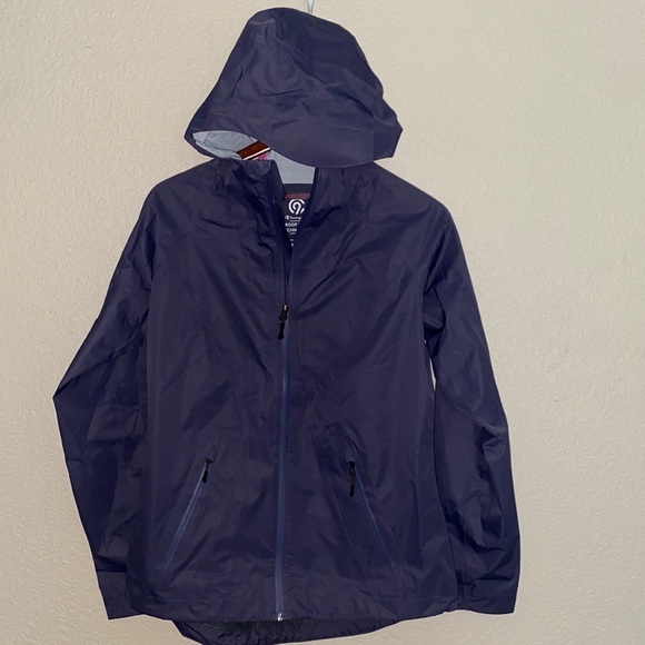 Champion C9 Windbreaker - Picture 1 of 4